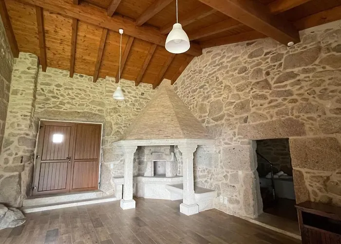 Terra Alta Do Furnia トゥイ